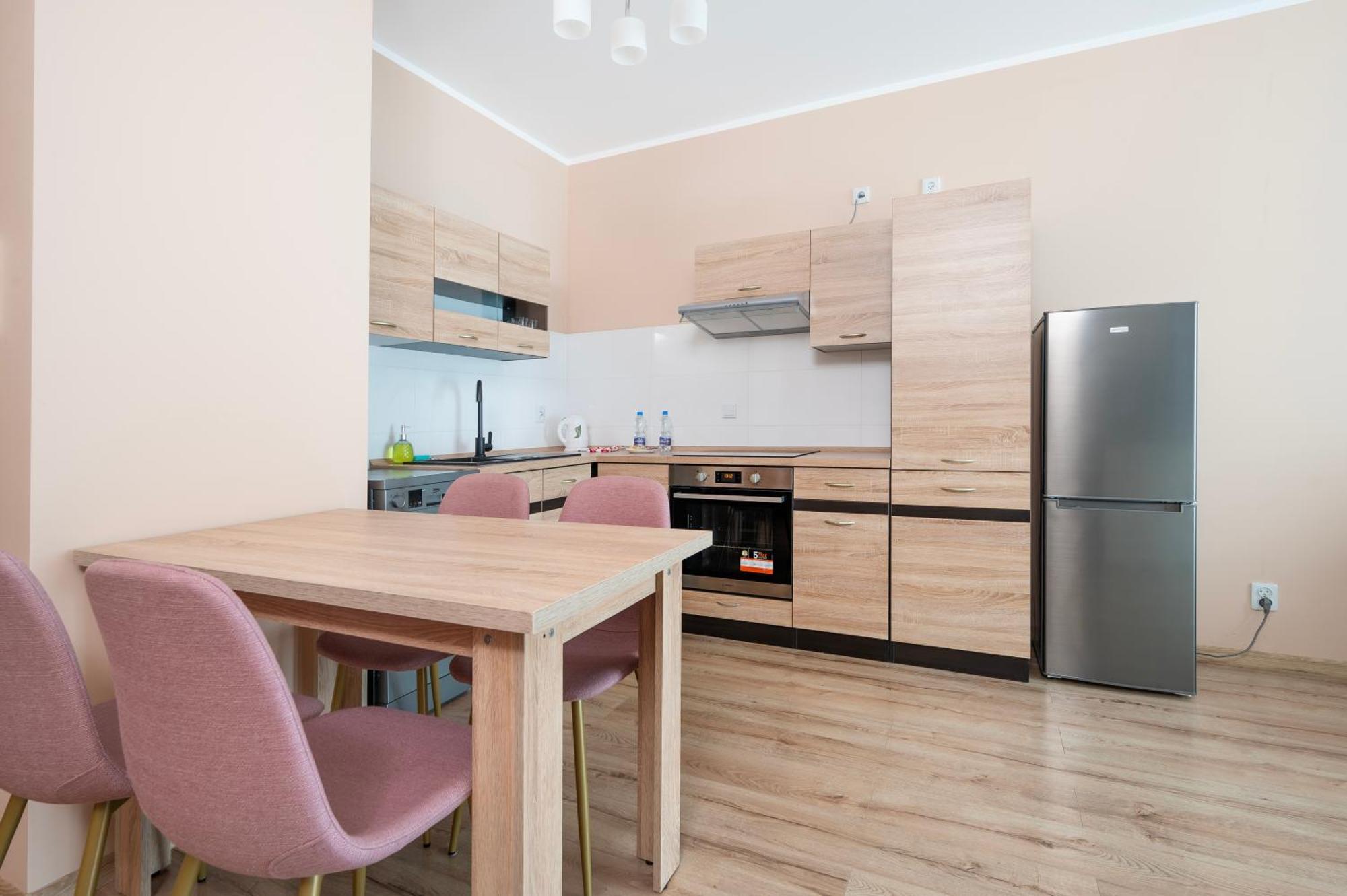 Pogonowskiego Beige Apartment Lodž Exteriér fotografie